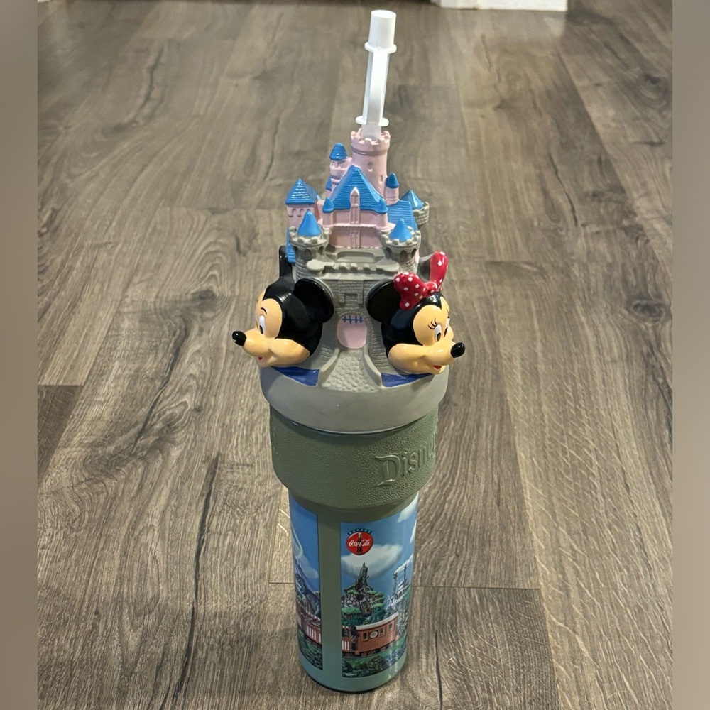 Disneyland Sleeping Beauty Castle Mickey Minnie Goofy 3D Coca Cola Water Bottle